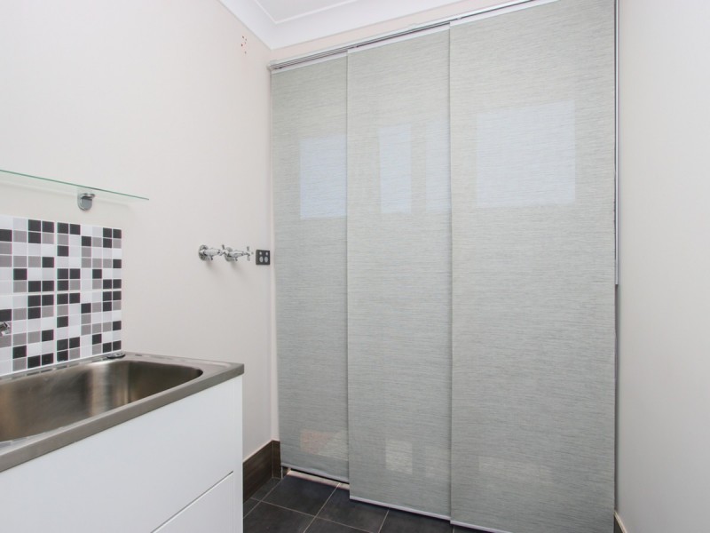 11 Fairweather Drive, Piara Waters WA 6112