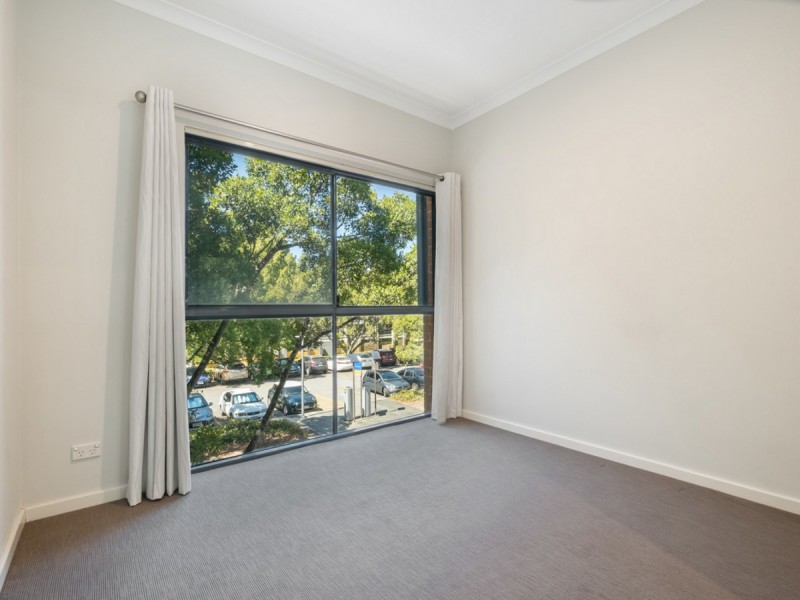 8/22 Saunders Street, East Perth WA 6004