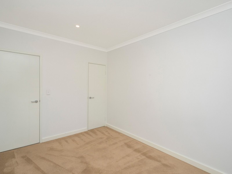 15 Aurea Place, Southern River WA 6110