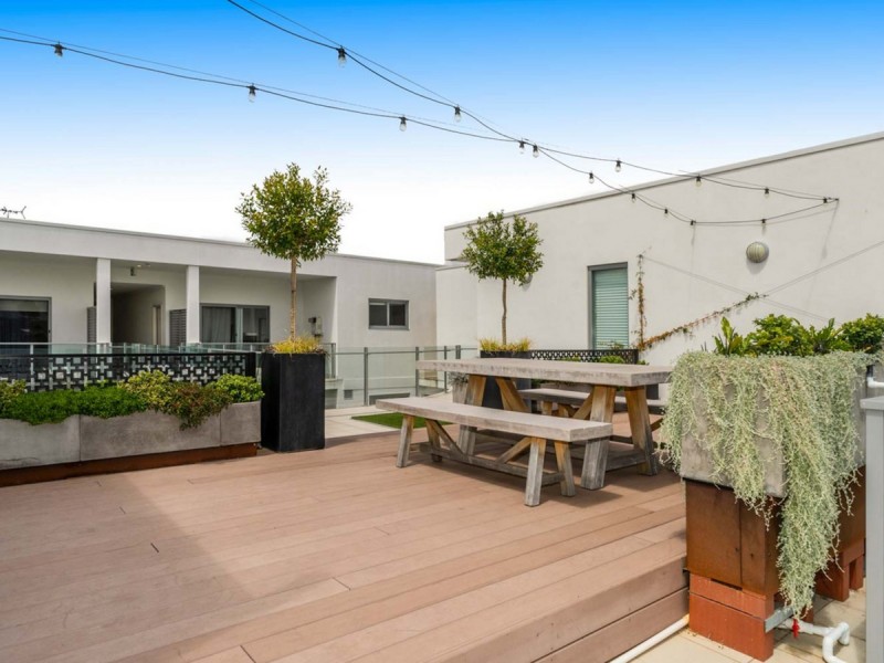 211/122 Brown Street, East Perth WA 6004