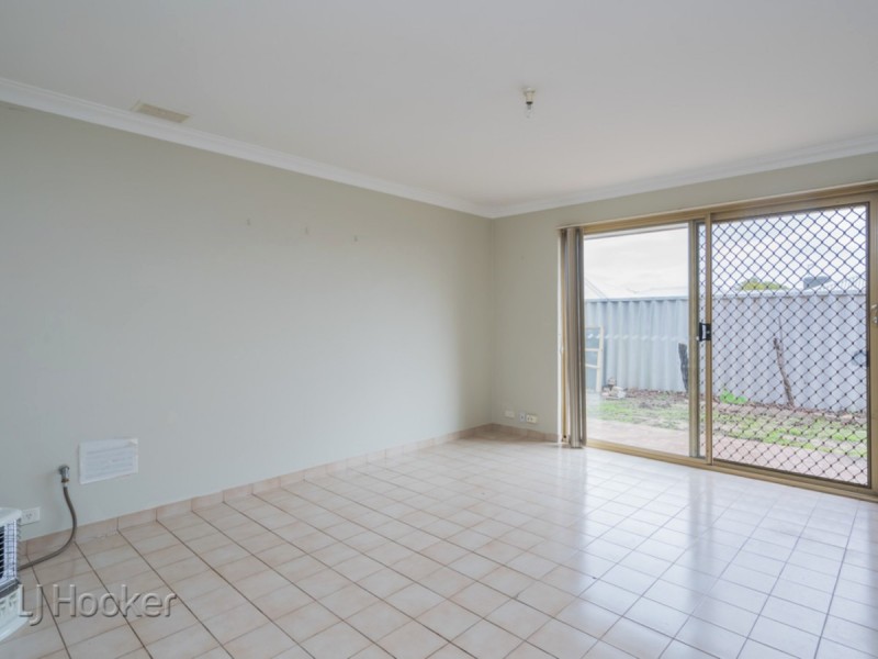 2/169 Shepperton Road, Victoria Park WA 6100