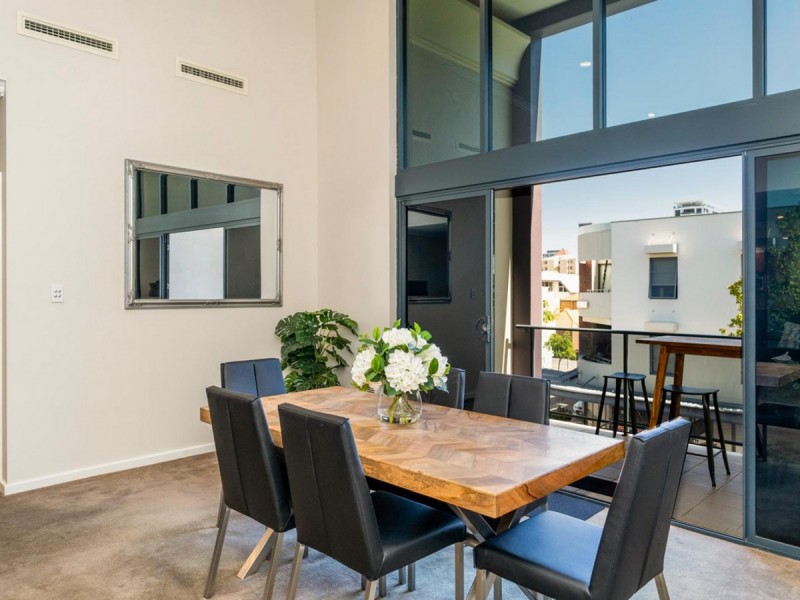 21/118 Royal Street, East Perth WA 6004