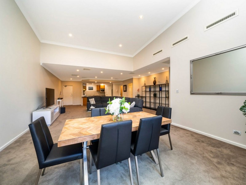 21/118 Royal Street, East Perth WA 6004