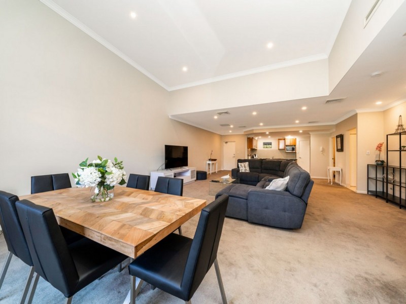 21/118 Royal Street, East Perth WA 6004