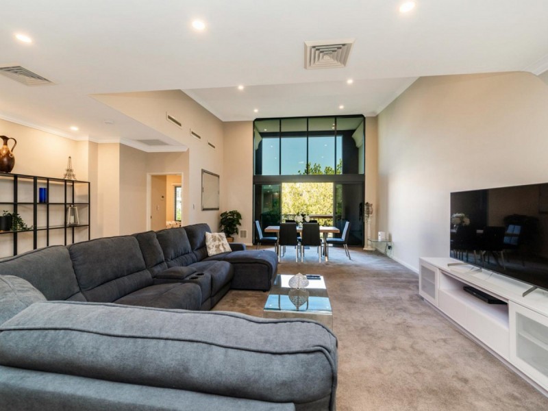 21/118 Royal Street, East Perth WA 6004