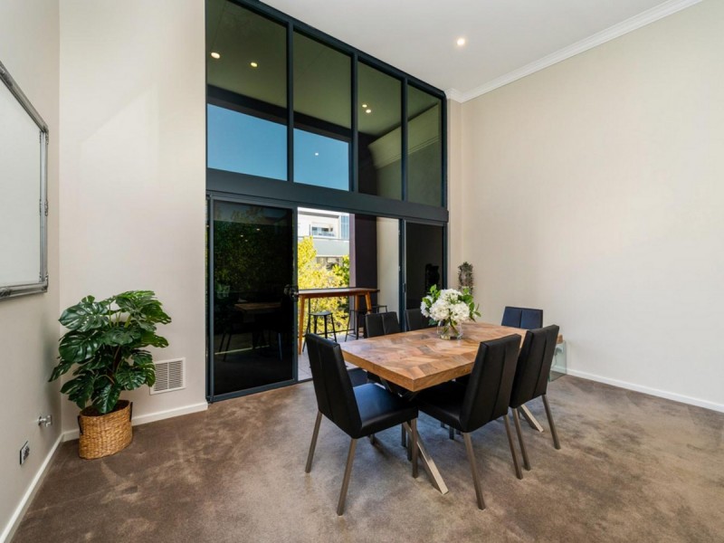 21/118 Royal Street, East Perth WA 6004