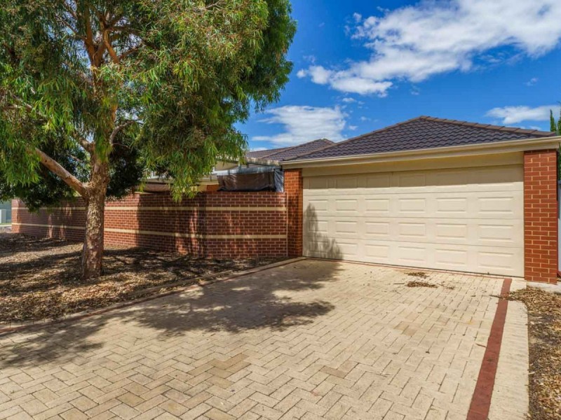 2 Greaves Row, Belmont WA 6104