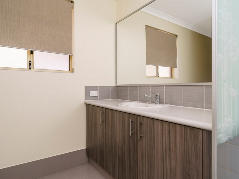 2 Greaves Row, Belmont WA 6104