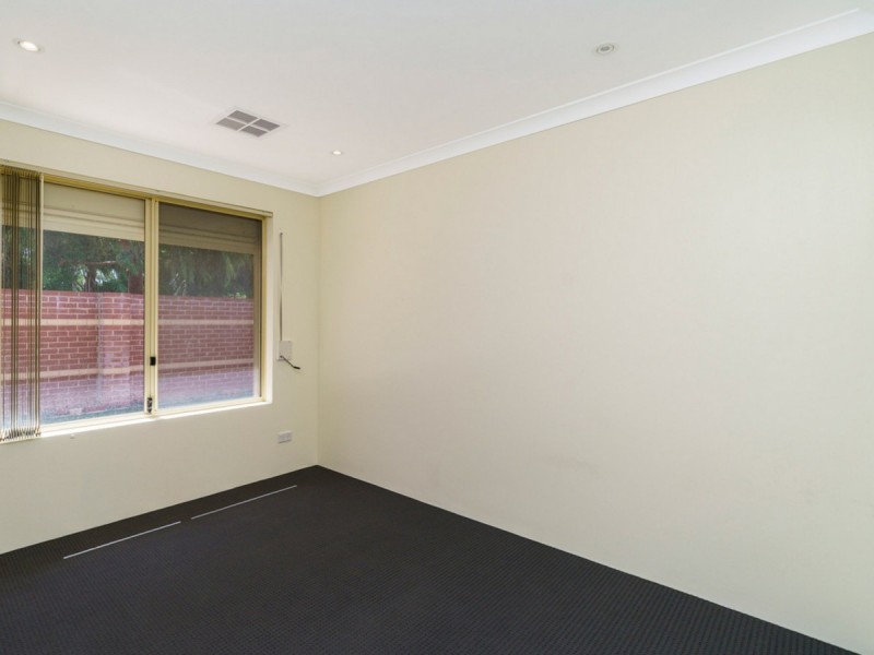 2 Greaves Row, Belmont WA 6104