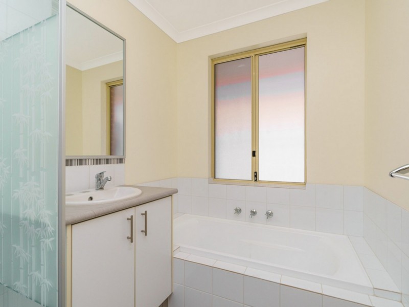 2 Greaves Row, Belmont WA 6104