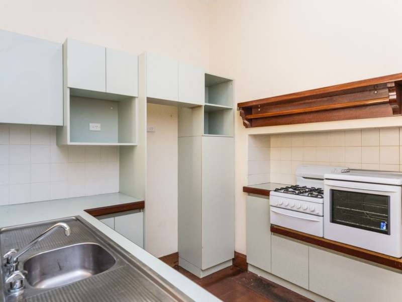 211 Ninth Avenue, Inglewood WA 6052