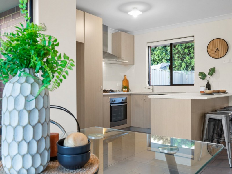 33 Moojebing Street, Bayswater WA 6053