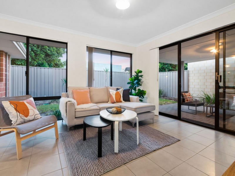 33 Moojebing Street, Bayswater WA 6053