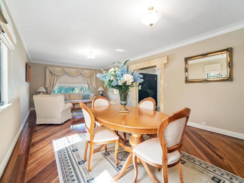 29 Belleview Crescent, Dianella WA 6059