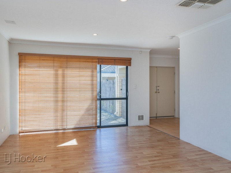 9F Doust Street, Cannington WA 6107