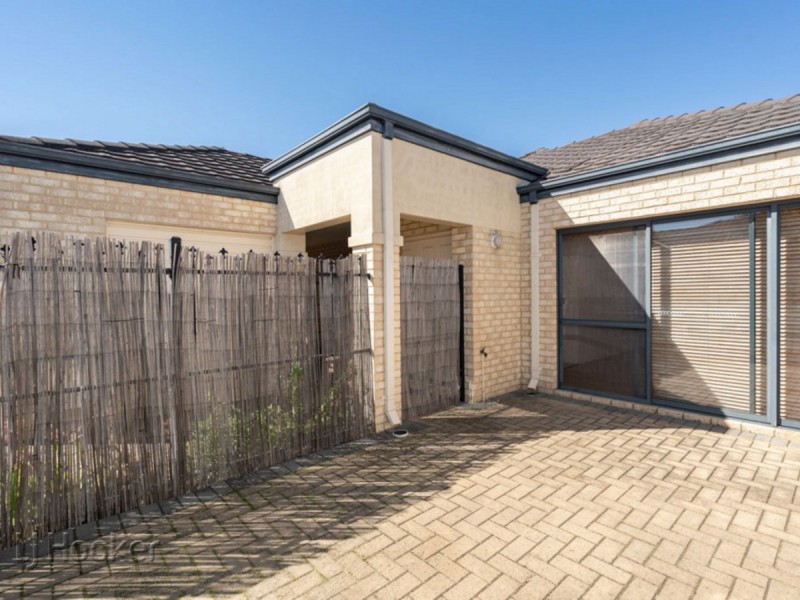 9F Doust Street, Cannington WA 6107