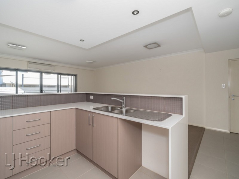 29/18 Wellington Street, East Perth WA 6004