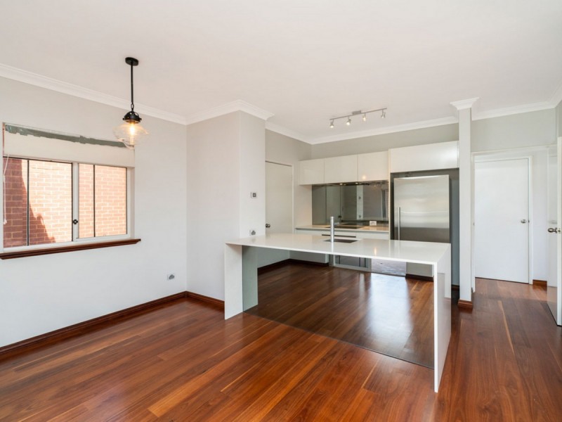 10/62 Bronte Street, East Perth WA 6004