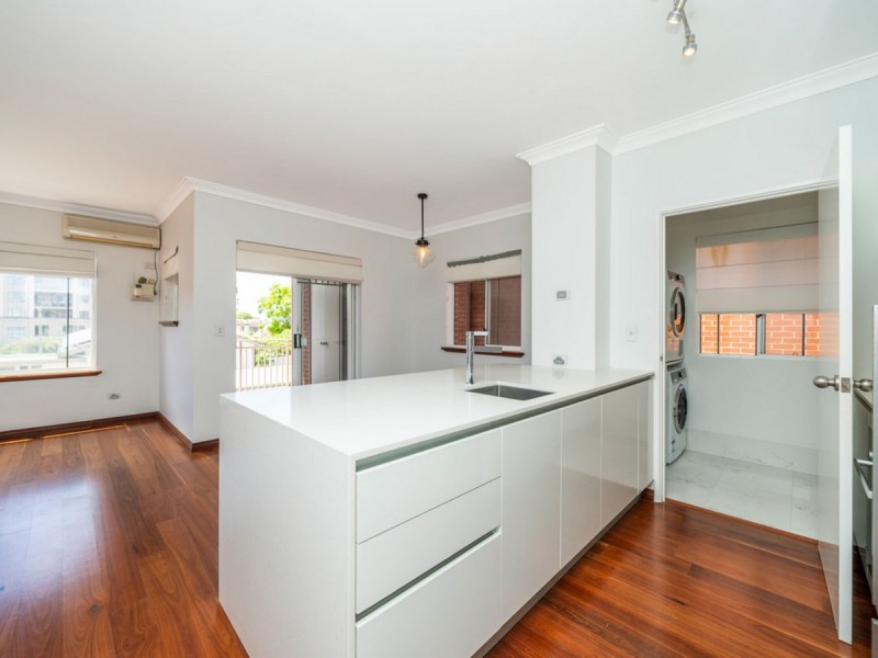 10/62 Bronte Street, East Perth WA 6004