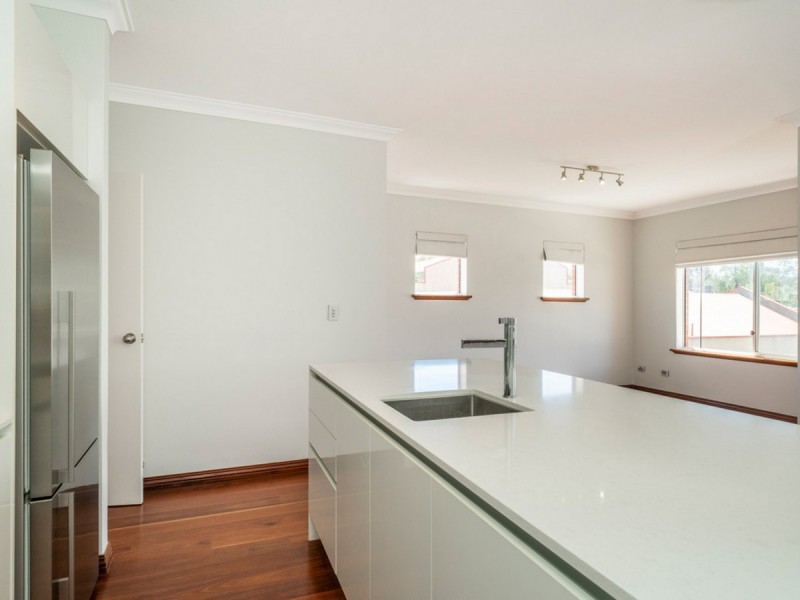 10/62 Bronte Street, East Perth WA 6004