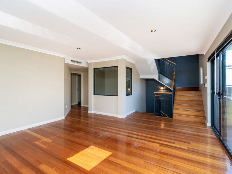 15 Tully Road, East Perth WA 6004