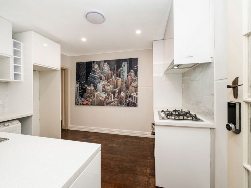 4/1196 Albany Highway, Bentley WA 6102