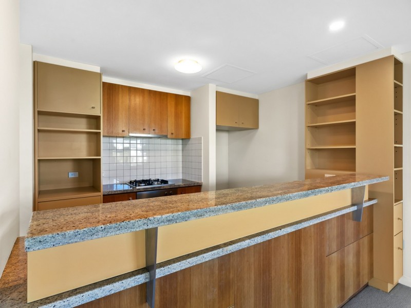 18/1 Henry Lawson Walk, East Perth WA 6004