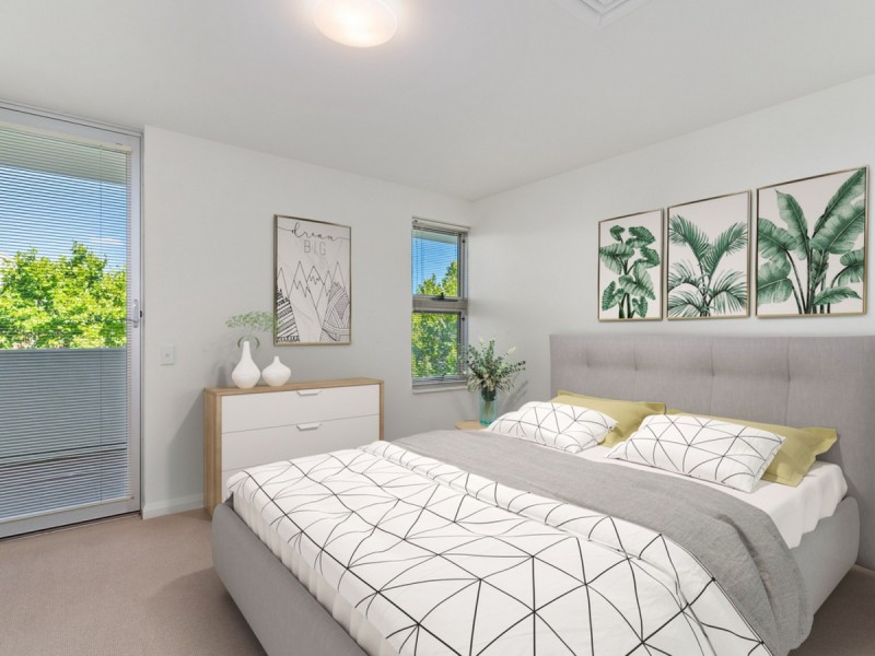 18/1 Henry Lawson Walk, East Perth WA 6004