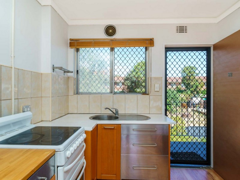 32/156 Whatley Crescent, Maylands WA 6051