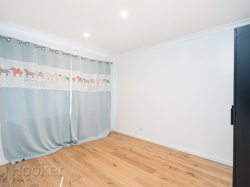 11 Grimbsy Close, Kenwick WA 6107