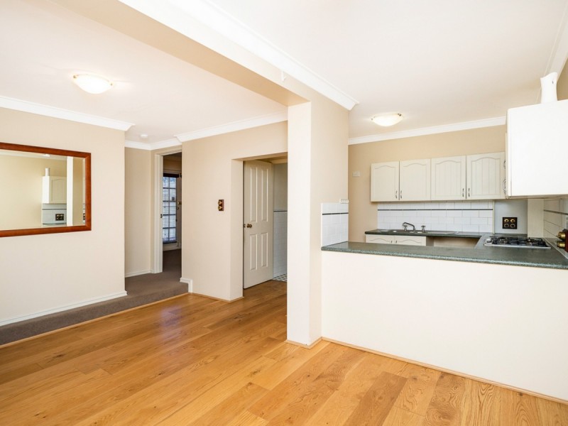 60/22 Nile Street, East Perth WA 6004