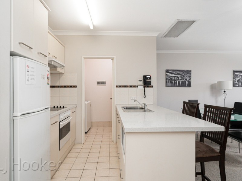 39/11 Regal Place, East Perth WA 6004