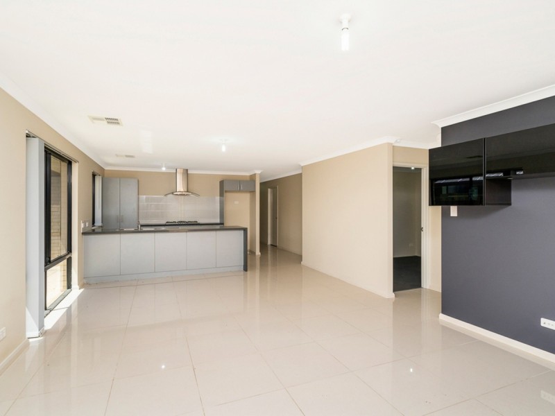 3 Garrison Road, Ellenbrook WA 6069
