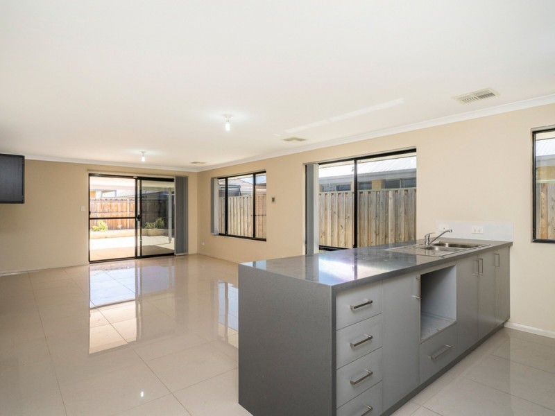 3 Garrison Road, Ellenbrook WA 6069