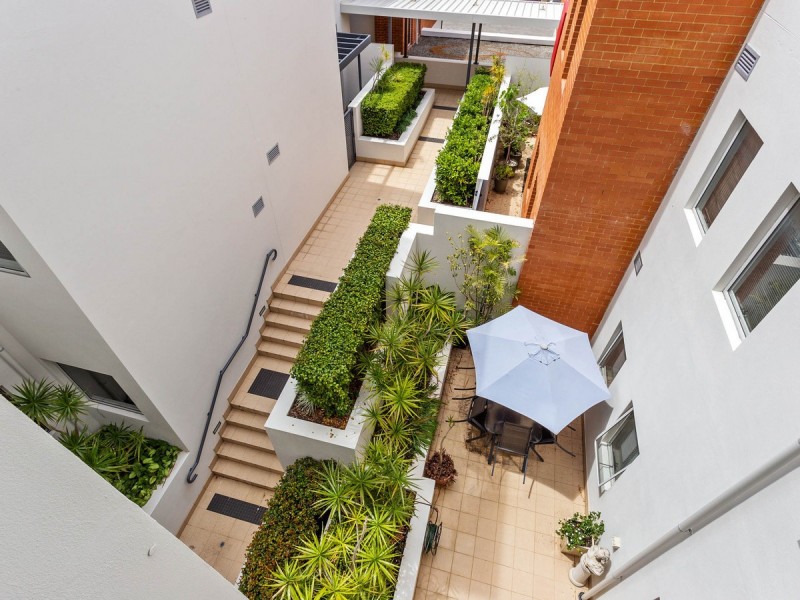 17/32 Fielder Street, East Perth WA 6004