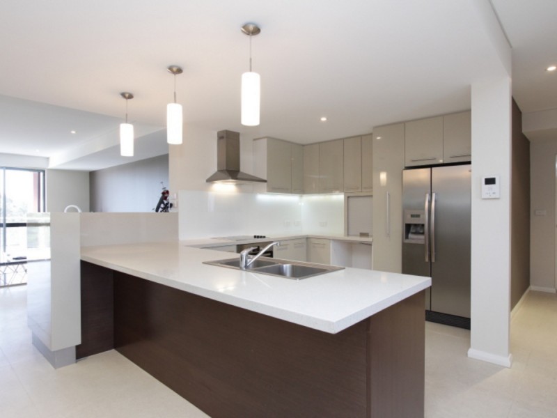 8/1 Tanunda Drive, Rivervale WA 6103