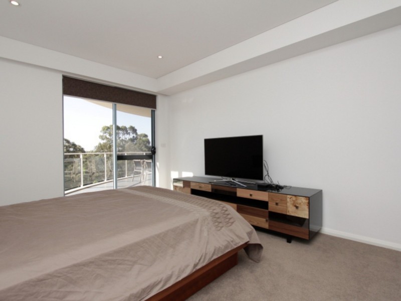 8/1 Tanunda Drive, Rivervale WA 6103