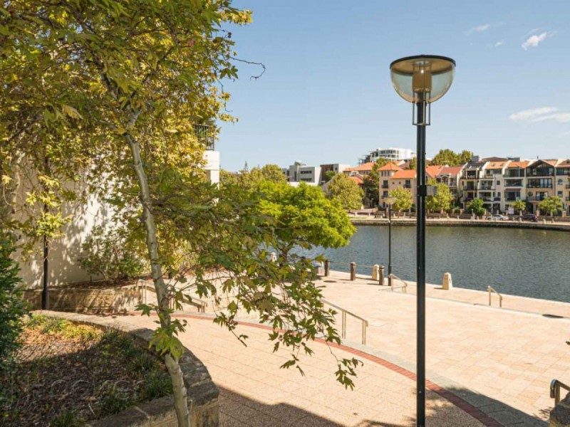 26/20 Royal Street, East Perth WA 6004