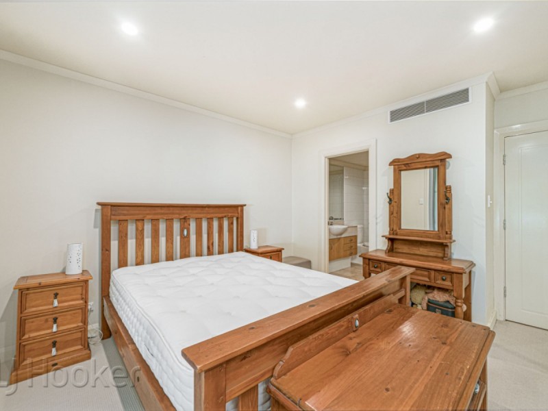 26/20 Royal Street, East Perth WA 6004