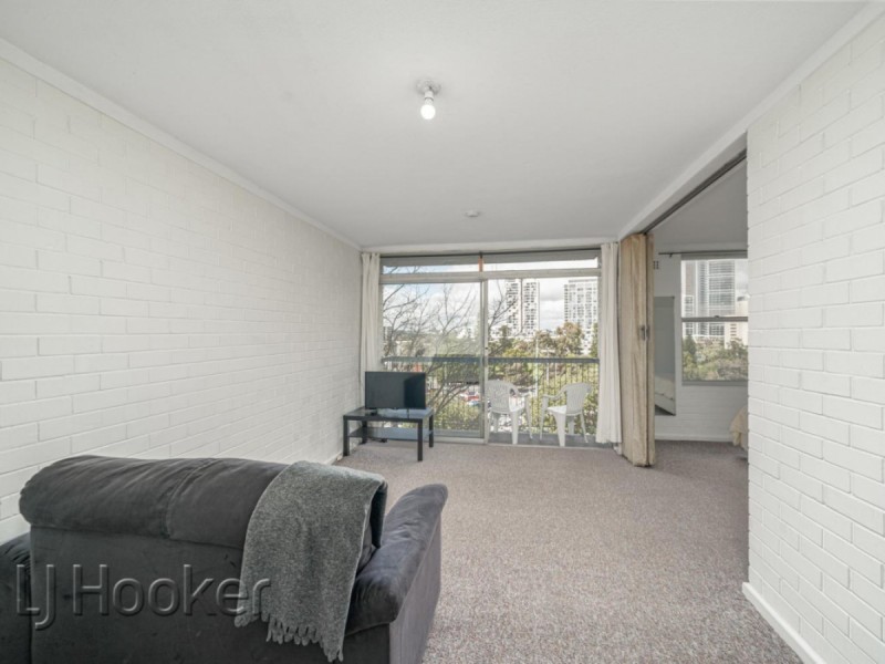 24/38-42 Waterloo Crescent, East Perth WA 6004