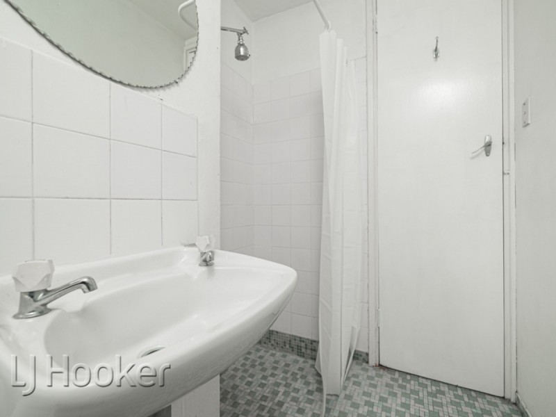 24/38-42 Waterloo Crescent, East Perth WA 6004