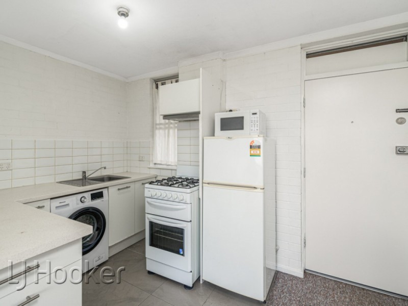 24/38-42 Waterloo Crescent, East Perth WA 6004