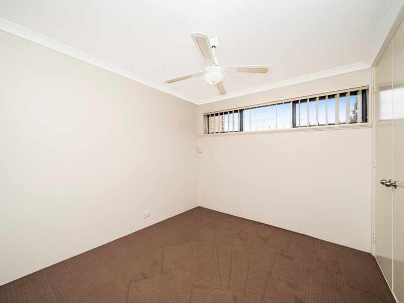 1/67 Aquaviva Circle, Viveash WA 6056