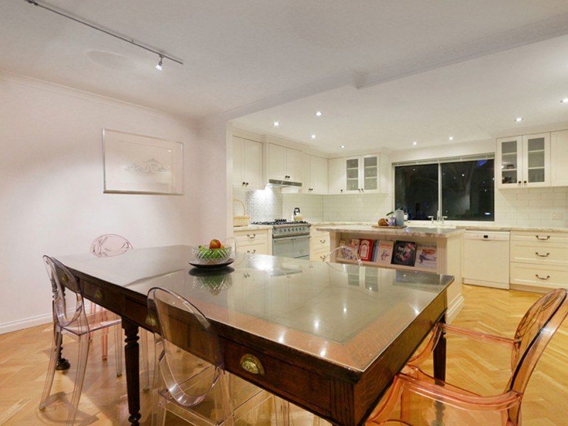 9 Vanguard Terrace, East Perth WA 6004