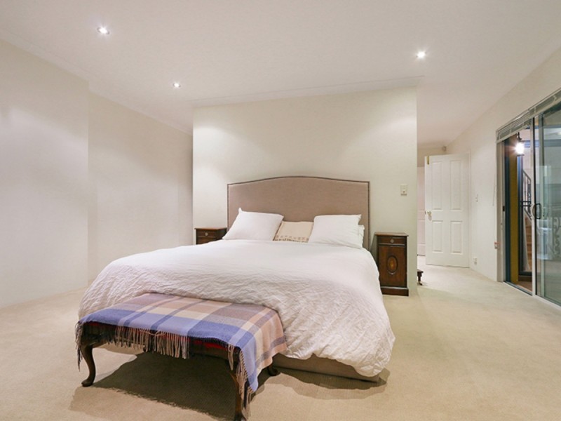 9 Vanguard Terrace, East Perth WA 6004