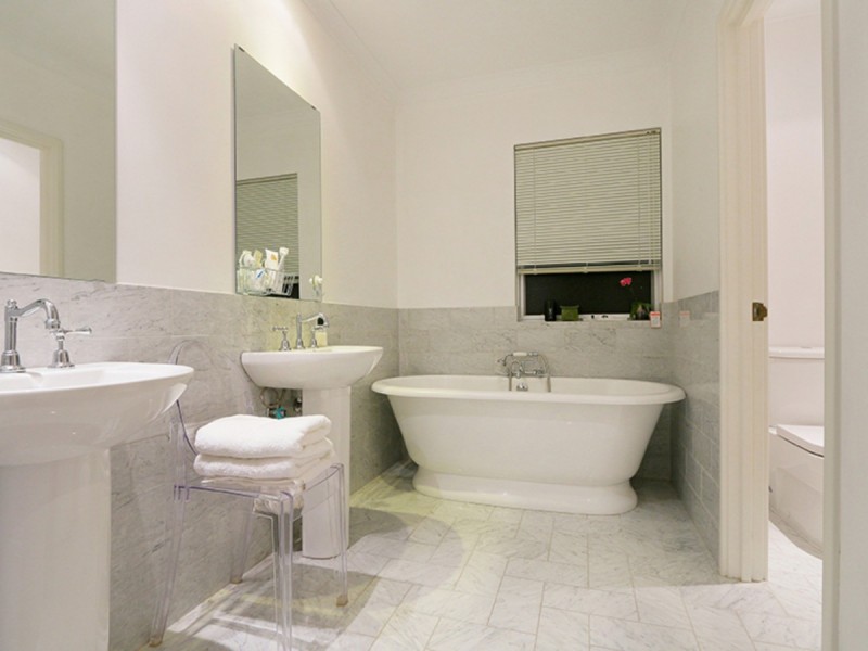 9 Vanguard Terrace, East Perth WA 6004