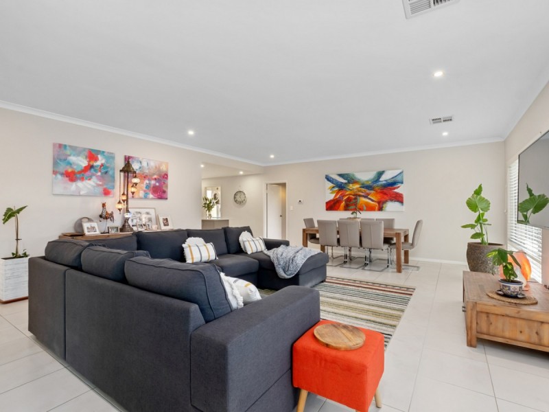 3 Greystone Terrace, Helena Valley WA 6056