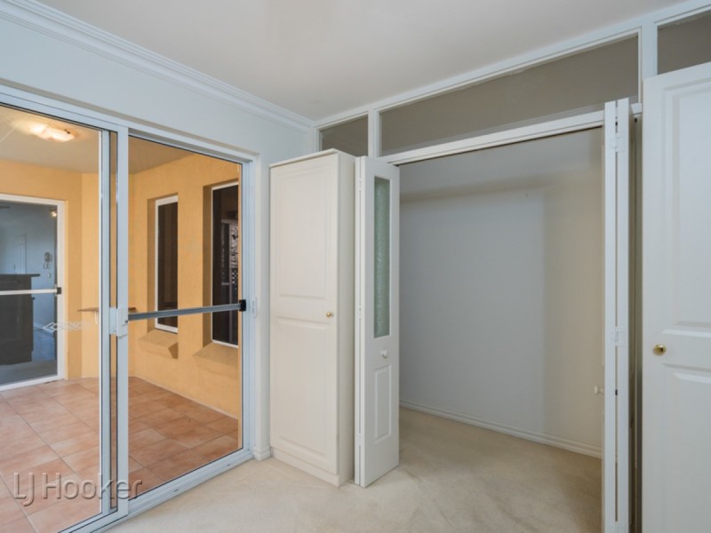 4/30 Waterloo Crescent, East Perth WA 6004