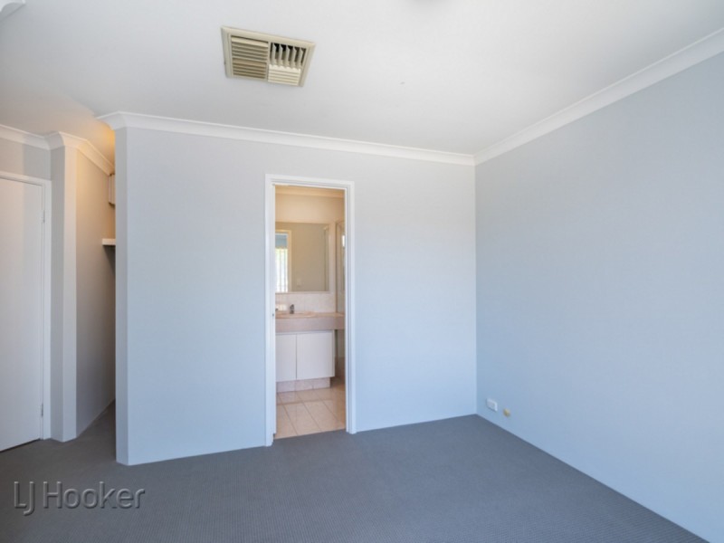 2 Love Street, Cloverdale WA 6105