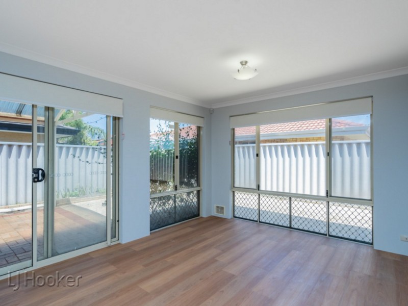 2 Love Street, Cloverdale WA 6105